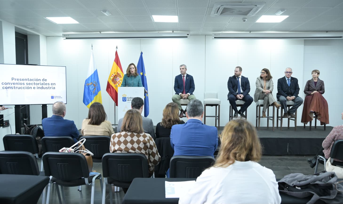 El Gobierno firma cuatro proyectos formativos para abordar la escasa mano de obra en la construcción y la industria 2 Presentacion de los proyectos formativos